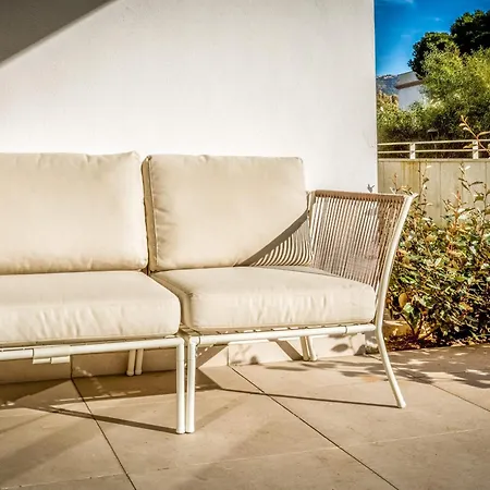 Vivi Homes - Cosy Pool, Gym & Appartamento Marbella
