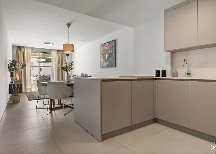 Appartamento Vivi Homes - Cosy Pool, Gym & Marbella