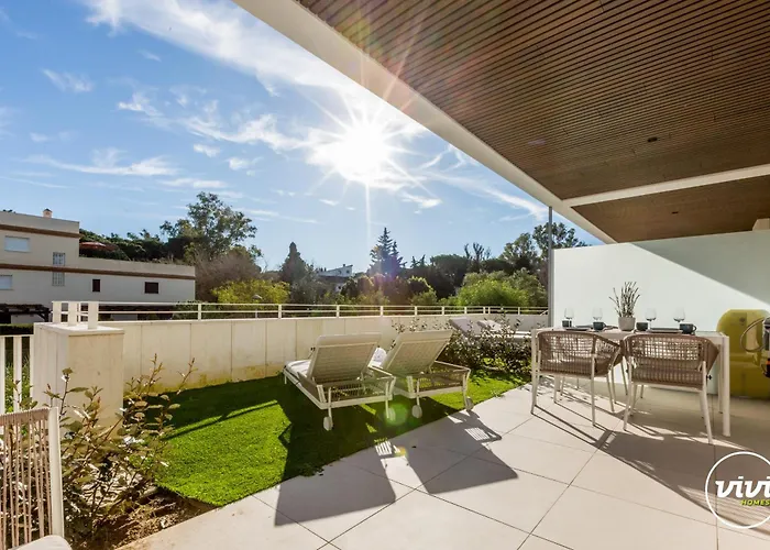Vivi Homes - Cosy Pool, Gym & Appartamento *
