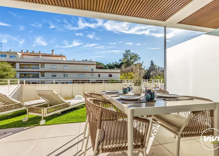 Vivi Homes - Cosy Pool, Gym & Appartamento Marbella